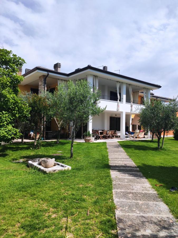 Sara Holiday Rentals Bardolino Exteriör bild