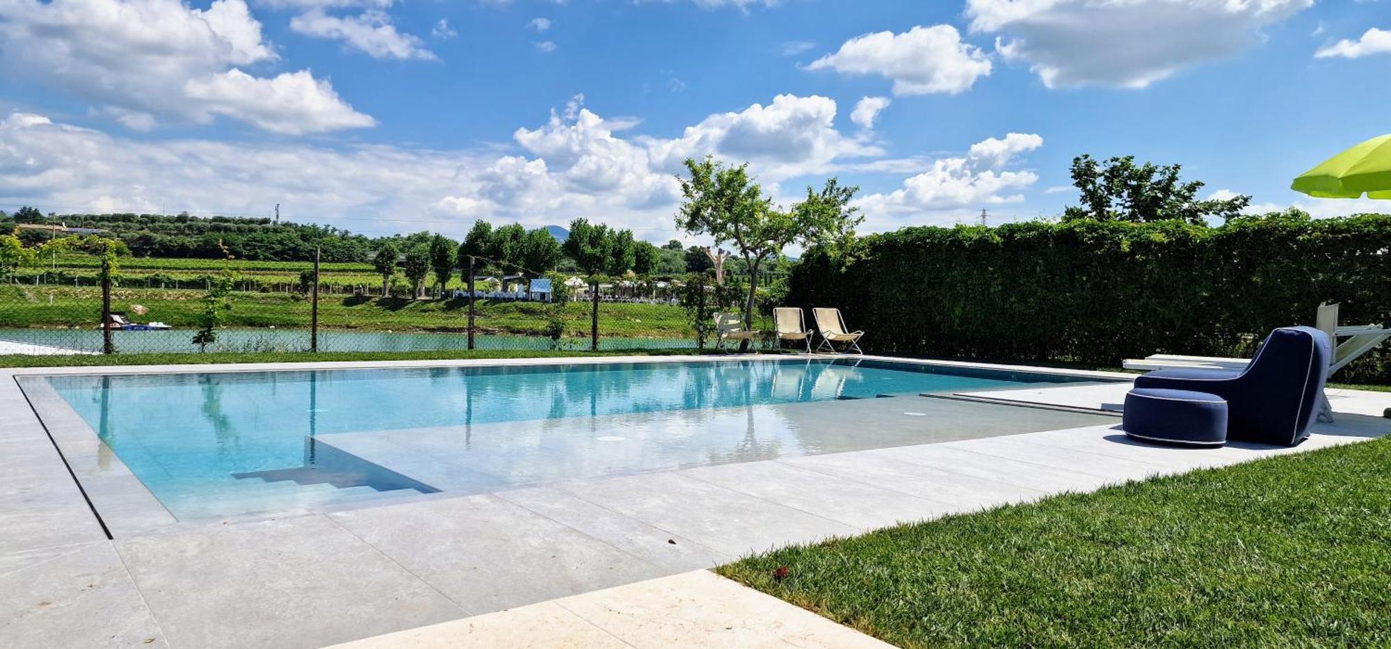 Sara Holiday Rentals Bardolino Exteriör bild
